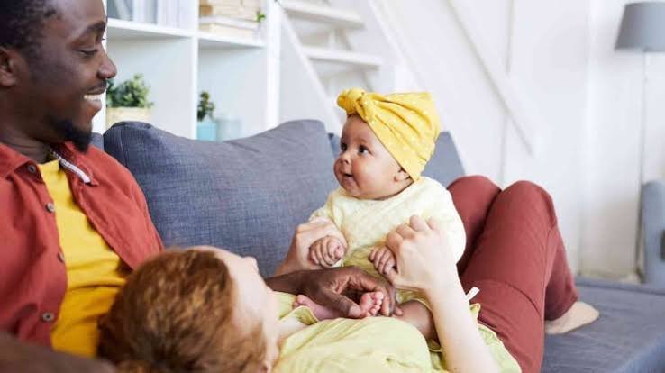 FPMomHacks: Parenting Hacks From FamousParenting Guide!